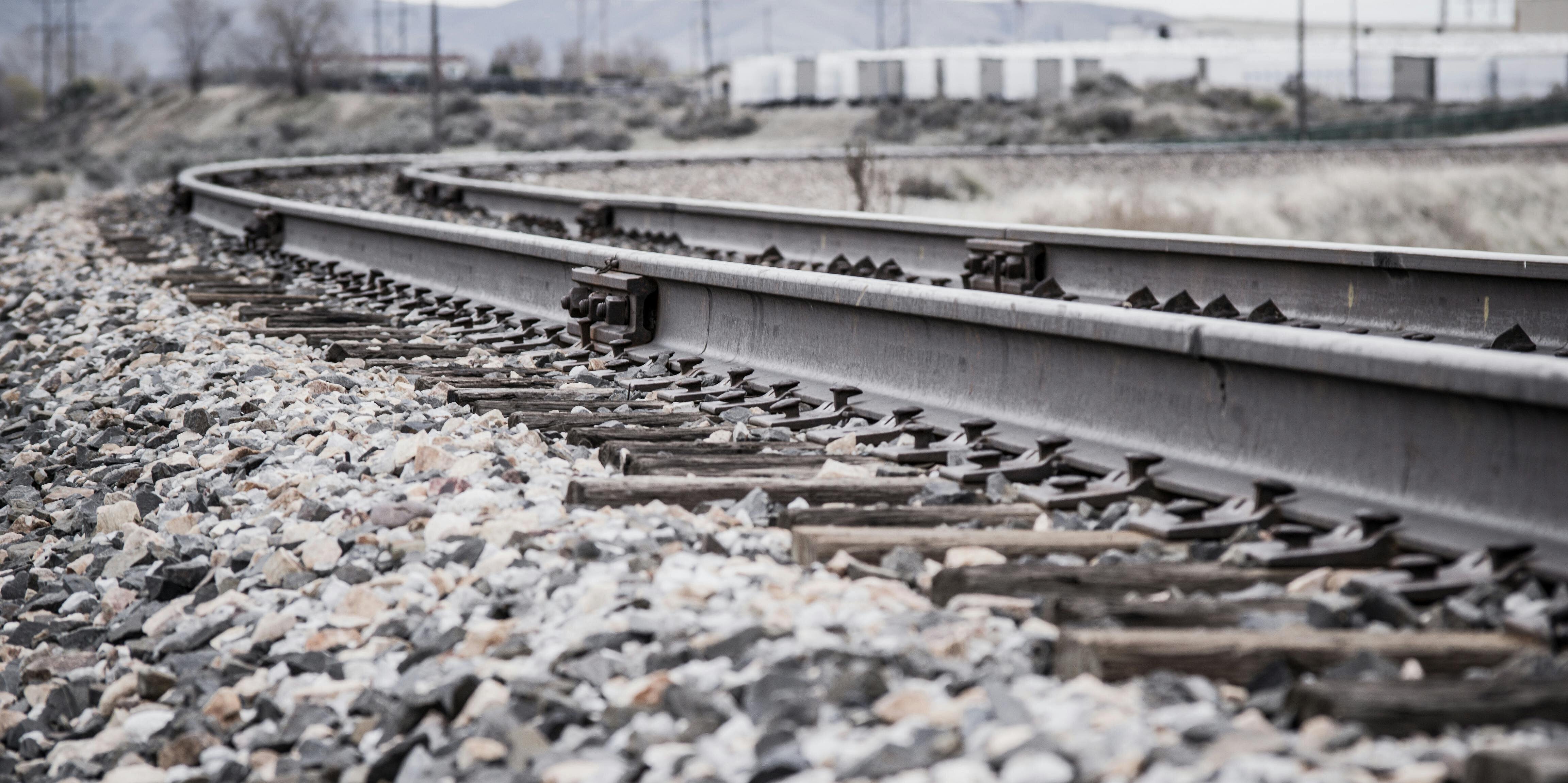 Modernisierung von Bahnstrecken für mehr Kapazität.