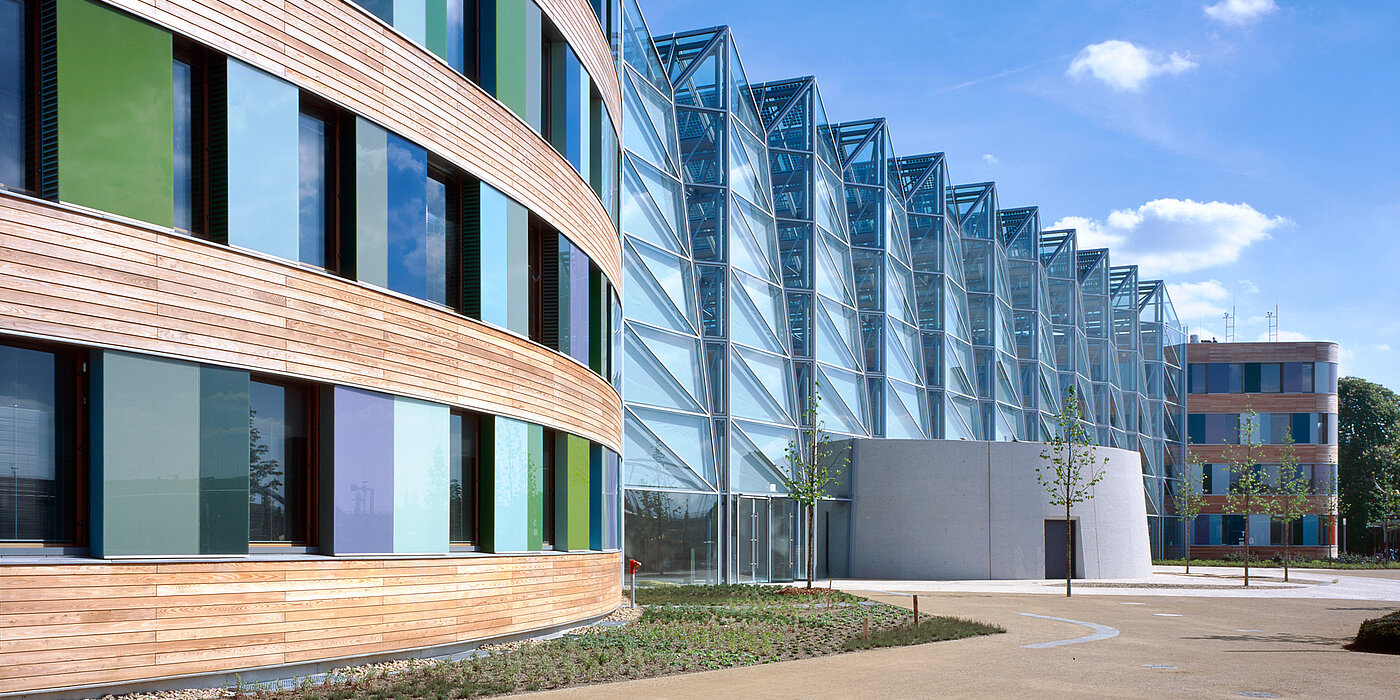 Gebäudeansicht seitlich 