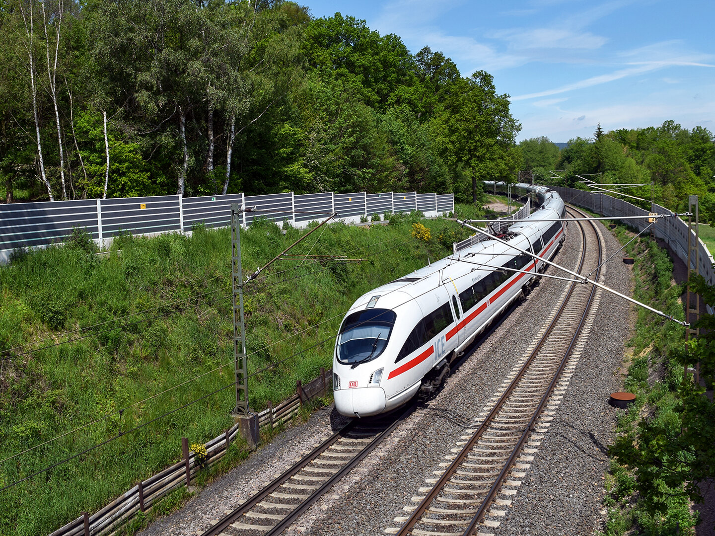 ICE-Bahn auf Schienen