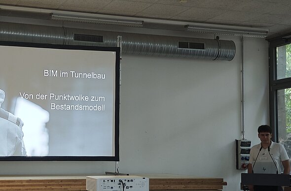 „BIM im Tunnelbau – von der Punktwolke zum Bestandsmodell." Mit Vortragendem Clemens Schöppner © KREBS+KIEFER