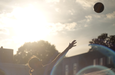 Mit sportlichem Einsatz ging die Jubiläumsfeier auf dem Beachvolleyballfeld weiter.